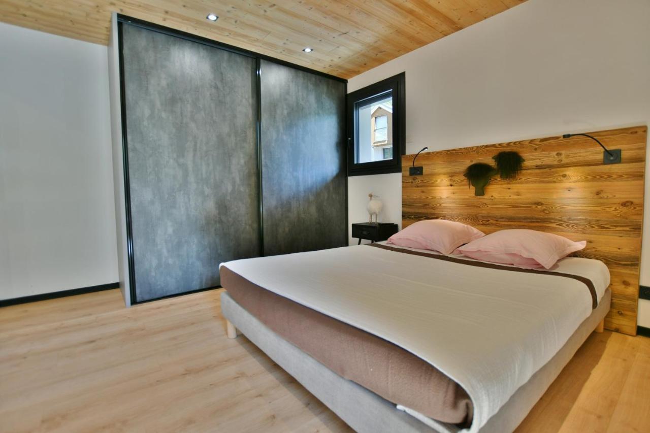 Bel Appartement Centre De Thones Lumineux Et Spacieux Neuf المظهر الخارجي الصورة
